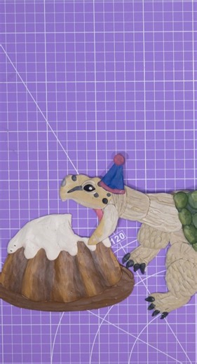 A very hungry turtle. #claymation #turtle #stopmotion #caketoppers #cake