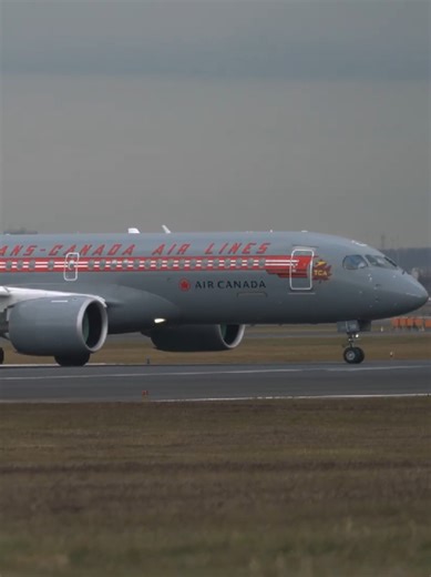Exciting Plane Spotting at Toronto Pearson Airport