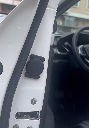 Track items easily #tiktokshopsummerturnup #spotlightfinds #tiktokshopmemorialday #tiktokshoprestock #tiktokshopfinds #tracker #gpstracker