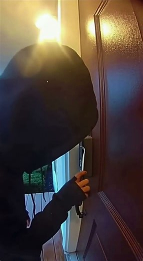 Lockbox Fail Blue Ink Bomb! #funny #bluedye #skateboarding