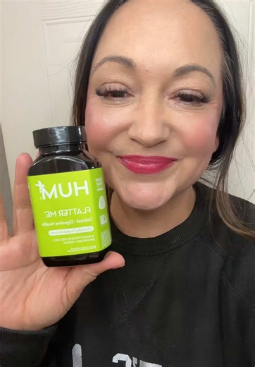 POV: your stomach is finally not fighting for its life after every meal 😅 HUM Digestive Enzymes = my secret to less bloating, smoother digestion, and feeling comfortable after I eat. Taking these before meals has been a game-changer ✨ Key ingredients • Amylase – helps break down carbs • Protease – helps digest protein • Lipase – helps break down fats • Cellulase – helps digest plant fibers • Bromelain & Papain – enzymes from pineapple & papaya to support digestion #HumNutrition #DigestiveEnzyme