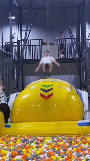 The Ultimate Ball Pit Challenge! 😱🟠⚪