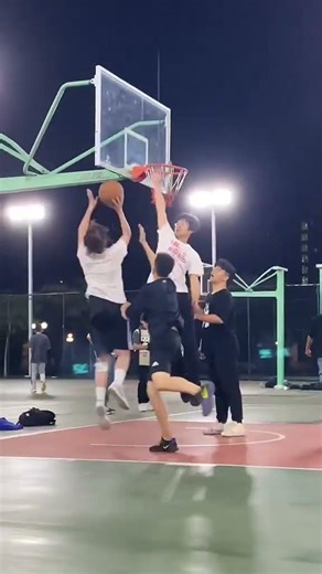 On the basic footwork of a center ⛹🏻‍♀️ #EliteFromTheStart