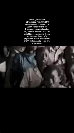 In 1993, President Habyarimana requested the international community to grant citizenship to all Rwandan refugees in exile, arguing that Rwanda was too small to accommodate them. At the time, Rwanda's population was 5 million; now it's 14 million, and people live in harmony. #kigalitiktok🇷🇼🇷🇼 #rwandatiktok🇷🇼 #burunditiktok🇧🇮 #drc