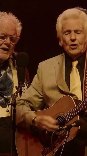 Two Bluegrass Boys, two Del McCoury Band fiddlers, & Michael Cleveland 🔥