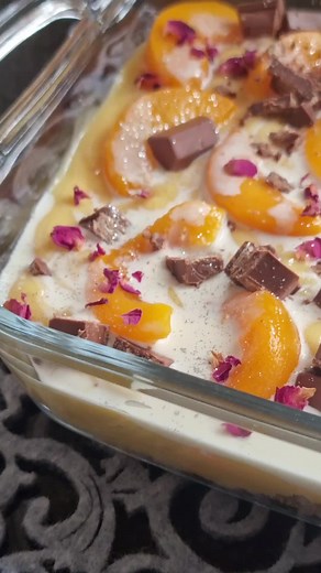Easy Peach Trifle Recipe for Ramadan Dessert