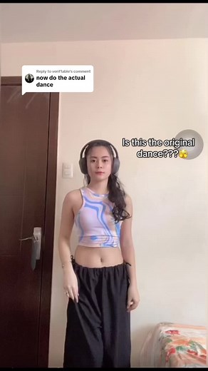 Sweet Little Bumblebee Dance Tutorial and Trends