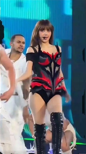 BTS Members Shocked by Lisa Dance 🔥 #bts #lisa