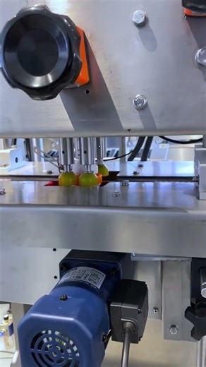 Capping and labeling machines #packingmachine #cappingmachine #labelingmachine #packing #labeling
