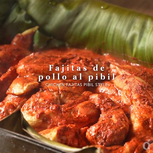 Prepara unas irresistibles fajitas de pollo al pibil, ¡una explosión de sabores con un toque tradicional! 🌮🔥 Receta: https://bit.ly/3ZQFNlM | kiwilimón