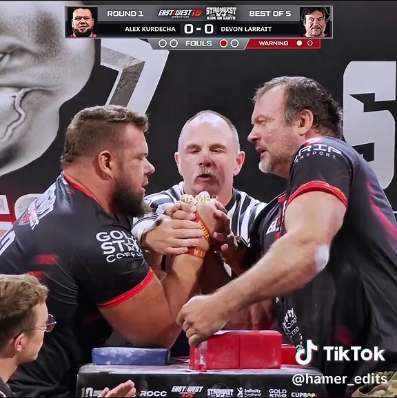 2024 vs 2025 Devon showed the true power in the real match| Devon Larratt vs Alex Kurdecha right hand 2025 #armwrestling #armwrestlingedit #devonlarrattedit #devonlarratt