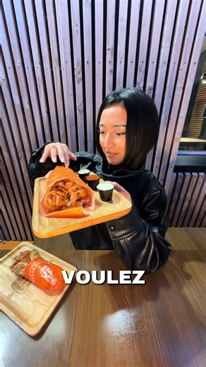 🔥 NOUVEAU chez Kebab Factory ! 🔥 Découvrez notre naan : une pâte moelleuse et chaude, enveloppant une viande savoureuse et des assaisonnements qui font fondre les papilles. Chaque bouchée est un vrai plaisir… impossible de résister ! 😋 #kebab #naan #tours