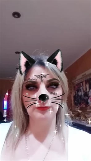 Video di amo la mia famiglia ❤ (@francescagiuliano0) con Occhi di gatto - Cristina D'Avena