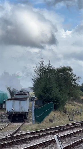 Powerful Hunslet 0-6-0 ST 'Newstead' Pushing a Heavy Coal Train at the Pontypool & Blaenavon Railway Steam Gala! This is industrial steam power in action. 🚂💨 #Hunslet #Newstead #PontypoolAndBlaenavonRailway #SteamTrain #Locomotive #HeritageRailway #SteamPower #WelshRailway #UKSteam #CoalTrain #Trainspotting | Cymru Rails