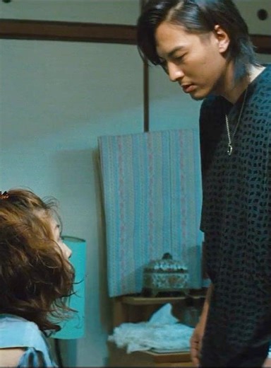 極道の手のひらからは…絶対に逃れられない！#outrageculture #takeshikitano #yakuza