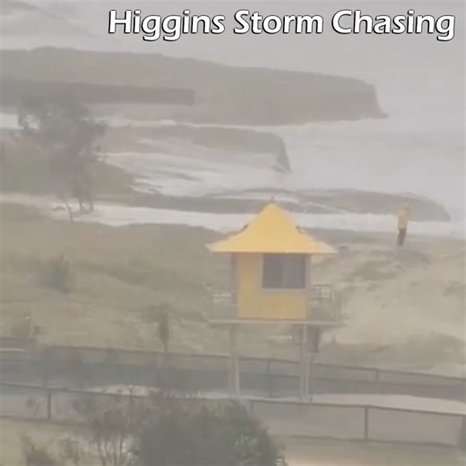 Its very dangerous along our beaches at the moment with huge waves, swells and erosion. People are being hit by large waves and almost being swept out to sea. Do not risk it. A few people almost got washed out to sea Surfers a short time ago. Video sent in by Chantelle. Do you have a storm report or maybe you captured a photo or video today? Send us a direct message via this link: m.me/HigginsStormChasing | Higgins Storm Chasing