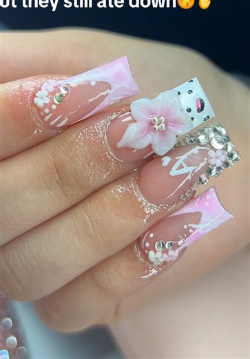 They came out so fricking cute, pink suits my client so well🥹💝 #nails💅 #nailtech #fyp #trending #foryoupage @️