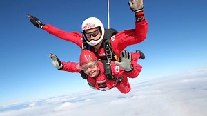 Skydiving season is upon us! Push yourself to the limit with our Fundraising Army and freefall from 13,000ft with the Red Devils Freefall Display Team display team. Sign up today: http://bit.ly/1QrKqH9 | Army Benevolent Fund