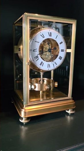 Atmos Prestige #clock #luxury #homedecor #vintage #interiordesign #home #architecture #gift #gold