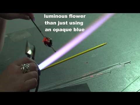 How Do You Get Those Flowers Inside the Glass - Making a Lampwork Floral Bead