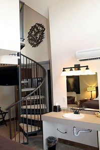 Policies | Iowa House Ames- Historic Inn