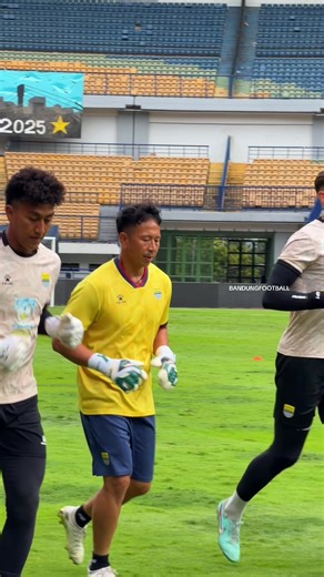 Made Wirawan Joins Persib as Fourth Goalkeeper for 2025/26