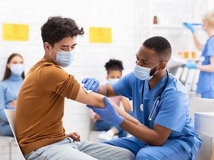 This interactive map shows NYC vaccine distribution by zip code