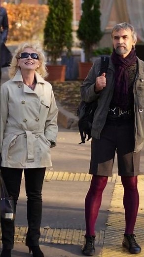 Men Wearing Pantyhose Looks Surprisingly Good