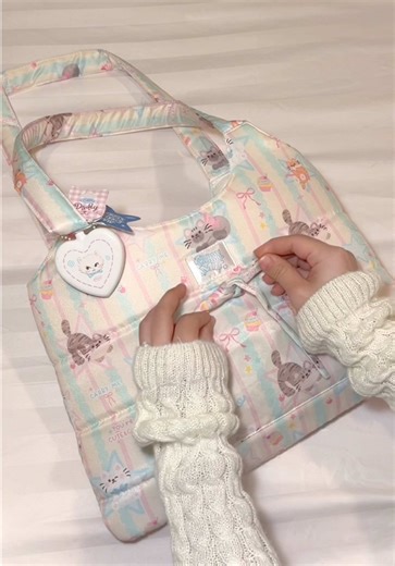 การเลือกกระเป๋าสะพายข้างสำหรับไปเรียน