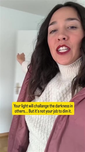 The brighter you shine, the more you become a mirror. Some will admire your light, others will feel exposed by it. And that's OKAY! 🚩When people point fingers at you, 🚩distance themselves, 🚩even blame you, understand that it's not about you, rather about them. Your presence reflects what they haven't healed yet. Your energy shakes their comfort zone. Your growth reminds them of their stagnation. Don't dim your light to make others comfortable. Their reaction is not your burden to carry. So ke