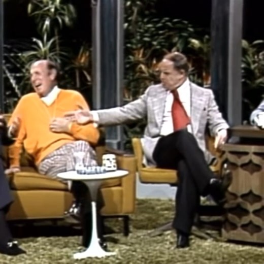 Don Rickles on Carson 1973 Working Out & Playing Basketball | Diy Person