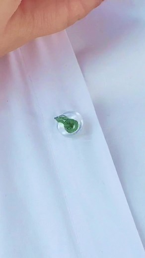 909K views · 86K reactions | Botón Bordado Tutorial #bordar #bordaramano #coser #costura #costuracreativa | Alejandra Meza | Facebook