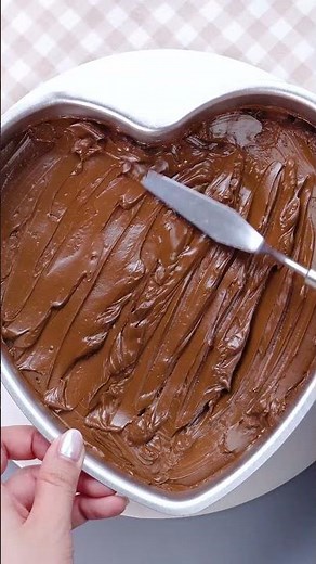 Perfect Melt Chocolate Heart Cake So Tasty #satisfying #cake #tasty #shorts