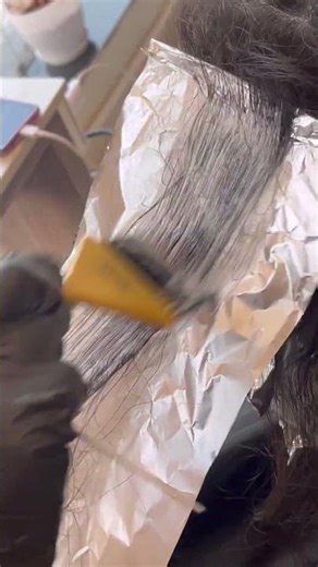 Colour apply to foil for women