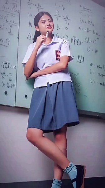 cewekk convers gw emang bestt🔥🔥🤘#basmalahgralind #convers #badassbanget #mala #4upage