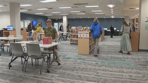 Gray library opens at new location