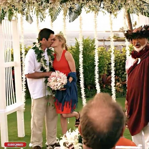 Phil Turned Claire's Life Sentence to Hawaiian wedding 💍💖 | Modern Family S01E23 #edit #4k