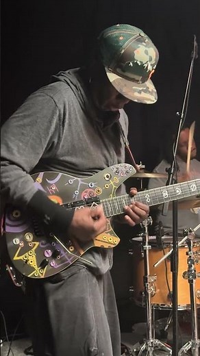 Living Colour's Vernon Reid unloading heat at the Bad Brains tribute rehearsal.