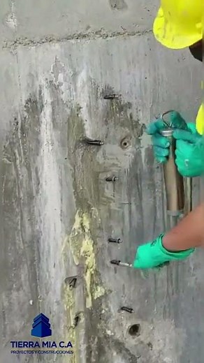 SIKAFIX HH LV🔺️ Sealant for leaks present in cracks and joints in concrete👷🏻‍♀️🏗 #Shorts