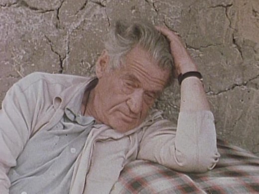 L’AFGHANISTAN VU PAR KESSEL 📖 Et si « Jef » nous aidait à mieux comprendre l’Afghanistan ? Il y a 25 ans, les Talibans s’emparaient de Kaboul pour la première fois. Alors que l'histoire se répète, madelen vous propose de découvrir ce documentaire inédit de l’écrivain Joseph Kessel parti en 1967 à la rencontre de ce peuple « courageux, indépendant et passionné ». La caméra d'Igor Barrère suit le reporter baroudeur avec ses chemises blanches et son visage marqué par un voyage éprouvant, mais plei