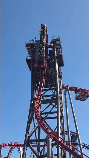 I Rode the SCARIEST New Coaster at Cedar Point! (Siren’s Curse POV)