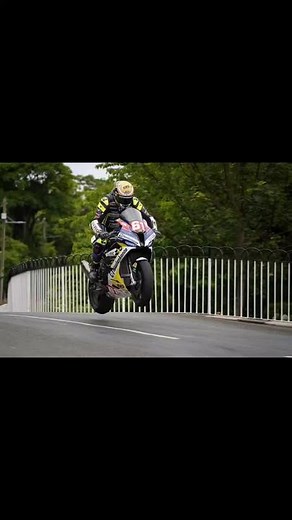 Shipping up to Isle of Man www.rvs-usa.com #rvstechnology #rvsusa #protectandrestore #isleofman #ttraces @