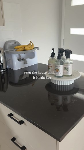 A much needed reset and now my house smells so good and feels sooo fresh 🤭🫶🏼 @koalaeco GIFTED #gifted #housereset #youngmum #mumcontentcreator #youngmumsoftiktok #cleanwithme #koalaeco #natural