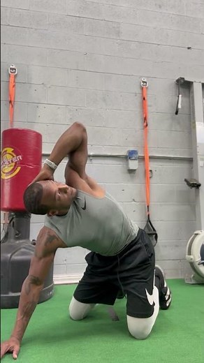 Quadruped T spine Rotation