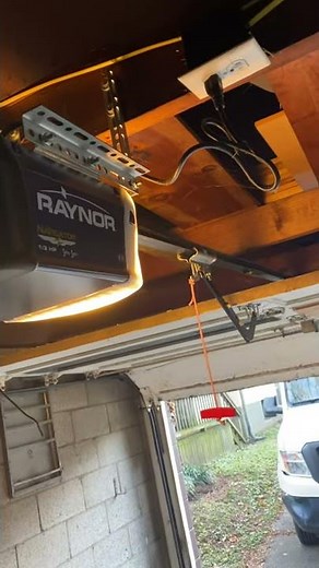 Raynor Navigator (3245RGD)