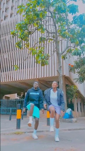 Ayra Starr - Commas (Dance Challenge)