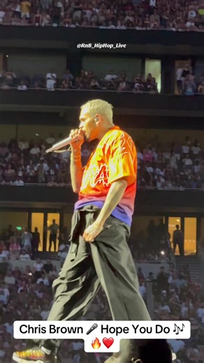 Chris Brown 🎤 Hope You Do @chrisbrownofficial #chrisbrown #breezy #chrisbrownconcert #rnb #live
