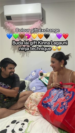 Creative Colour Gift Exchange Ideas for Couples