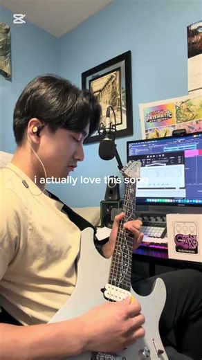 folded into color with the micro q-tron @ehx #electroharmonix #daddarionyxl #guitar #ibanezguitars