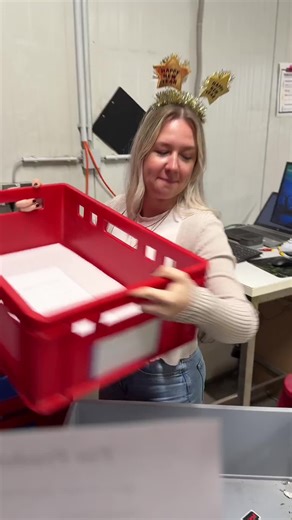 Was haltet ihr von Annas PC? Schreibt es in die Kommentare! #gamingpc #5080 #9800X3D #gaming #hardware #lootmyorder #memorypc